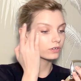 How To: Get Glowing Model Skin