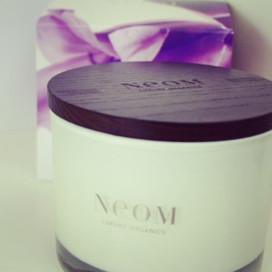 neom enchantment candle review