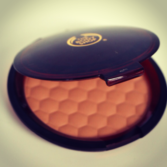 Honey Bronze Bronzing Powder Review