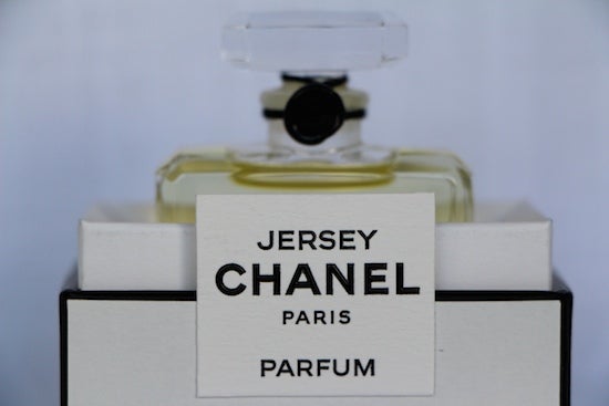 Chanel pure online perfume