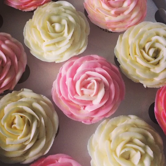 amazing rose cupcakes