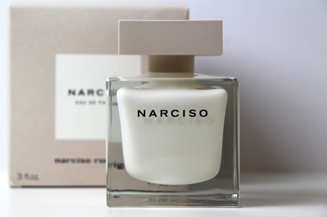 Narciso store white perfume