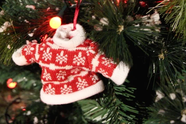 christmas jumper tree decoration