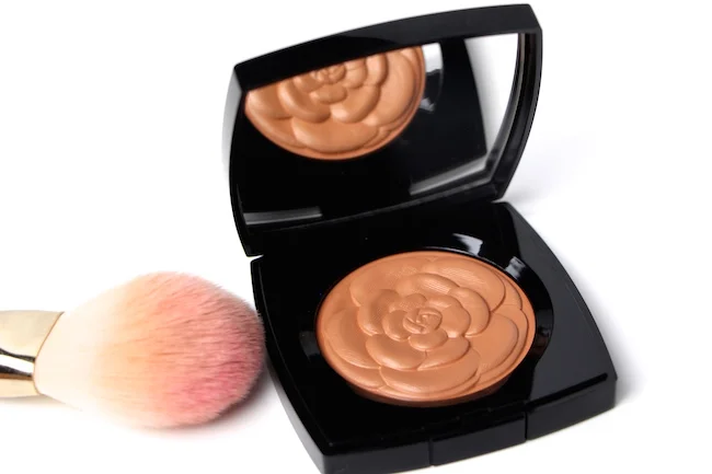 chanel lumiere d'ete illuminating powder