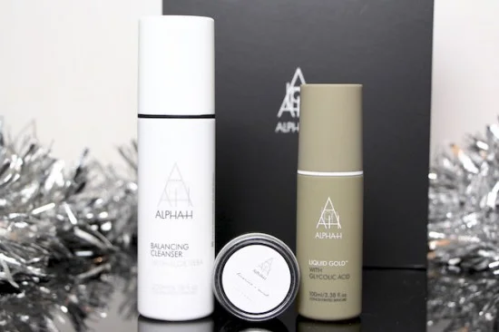 alpha-h christmas set giveaway