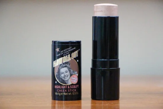soap & glory glow all out sculpt highlighting stick review