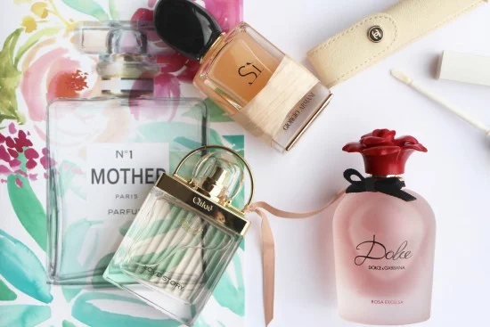 si, chloe love story, dolce rosa, chanel touche de parfum