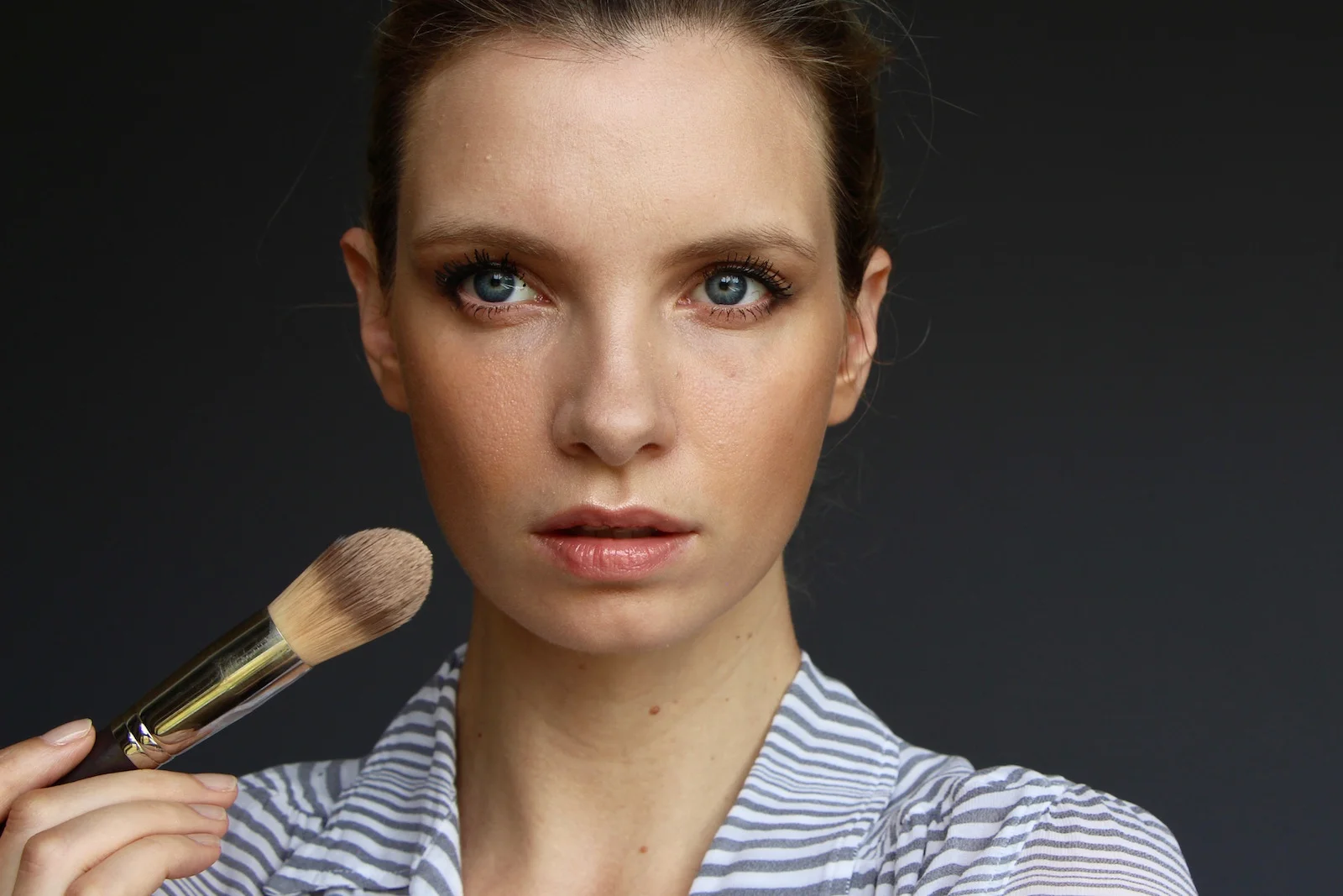 Sheer and Natural Everyday Makeup