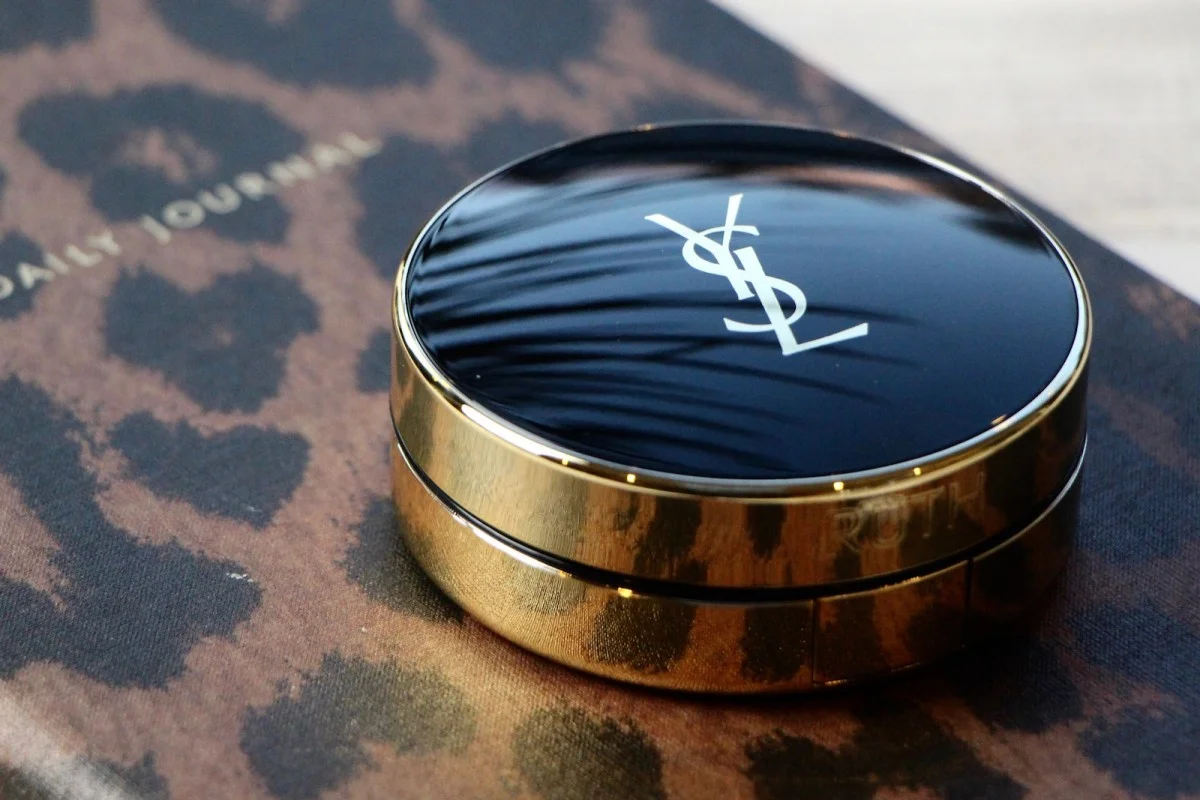 YSL Fusion Ink Cushion Foundation Review