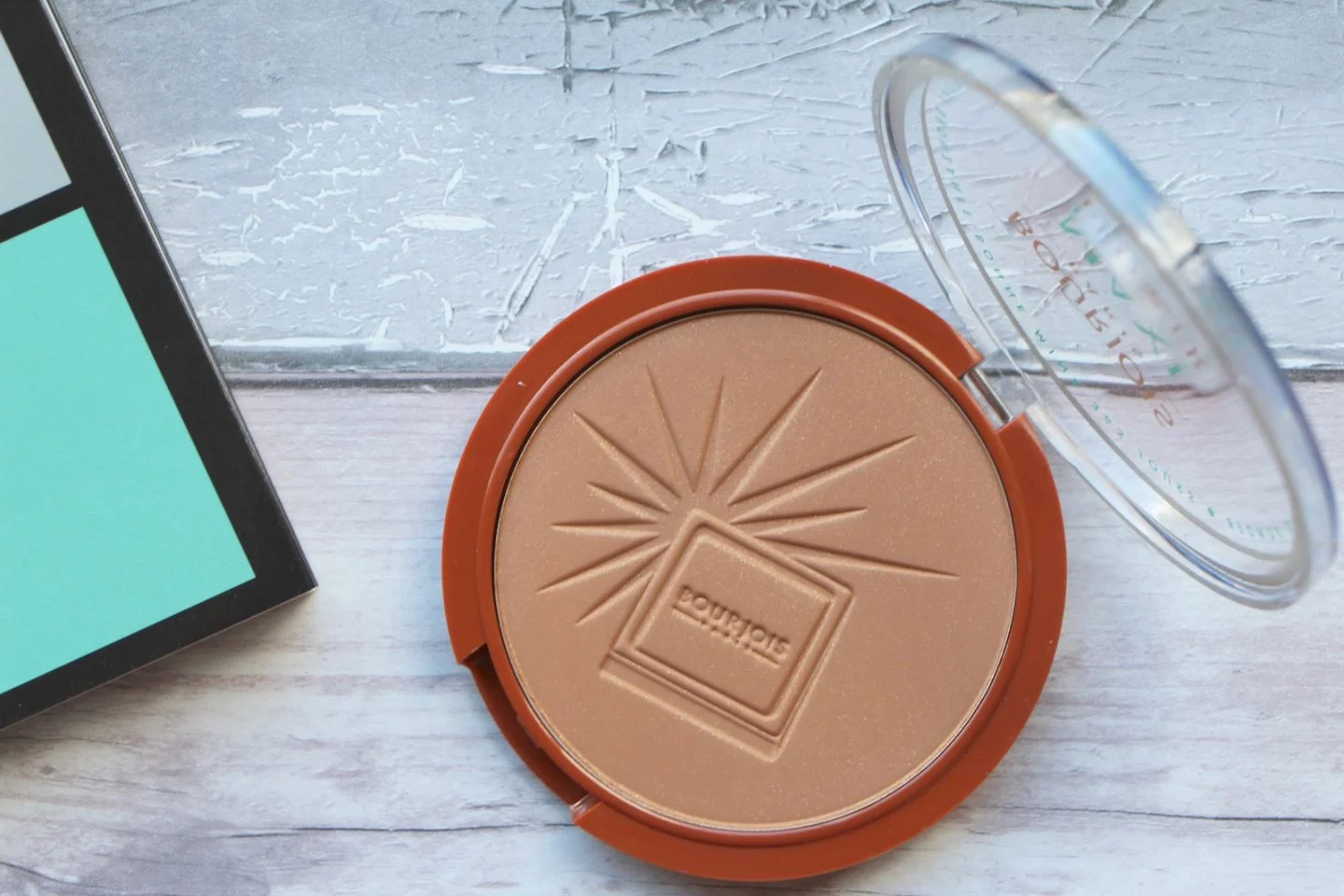 bourjois maxi delight bronzer