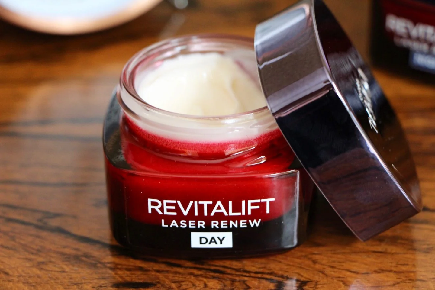 L'Oreal Paris Revitalift Laser Renew Day Cream Review