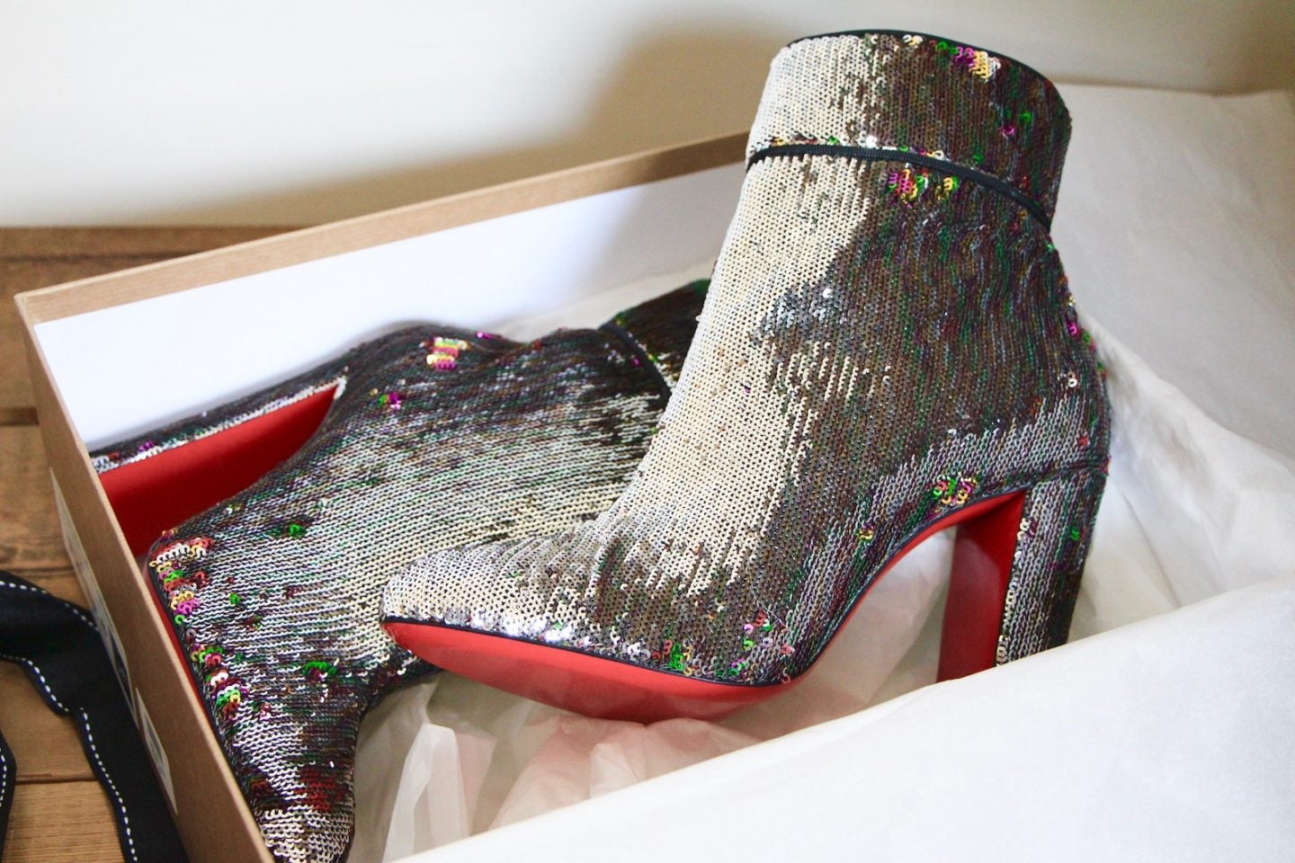 Christian louboutin moulamax sequin best sale