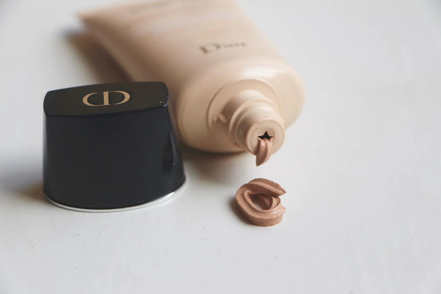 Diorskin Forever Perfect Mousse Foundation Review