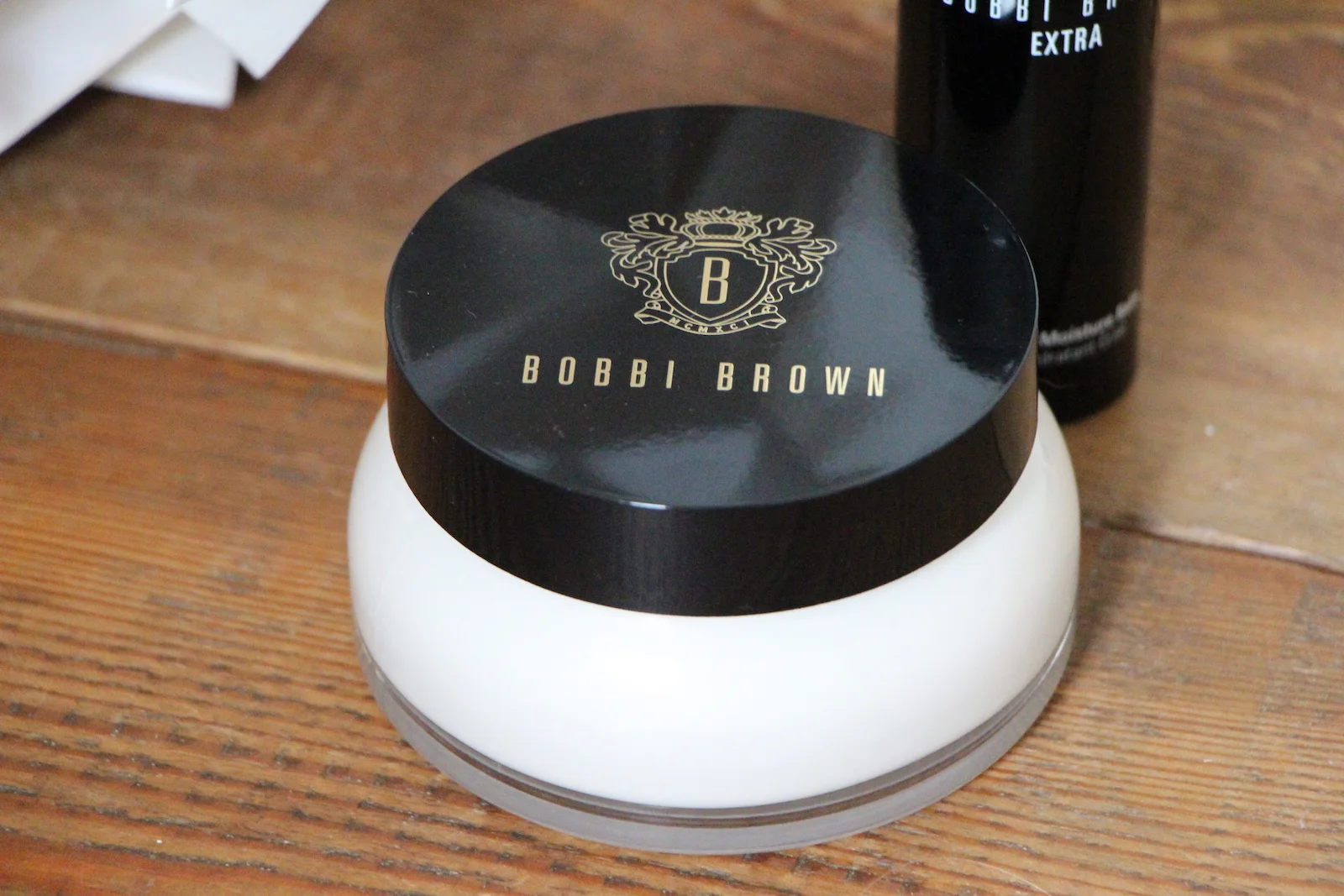 Bobbi Brown Extra Illuminating Moisture Balm Review