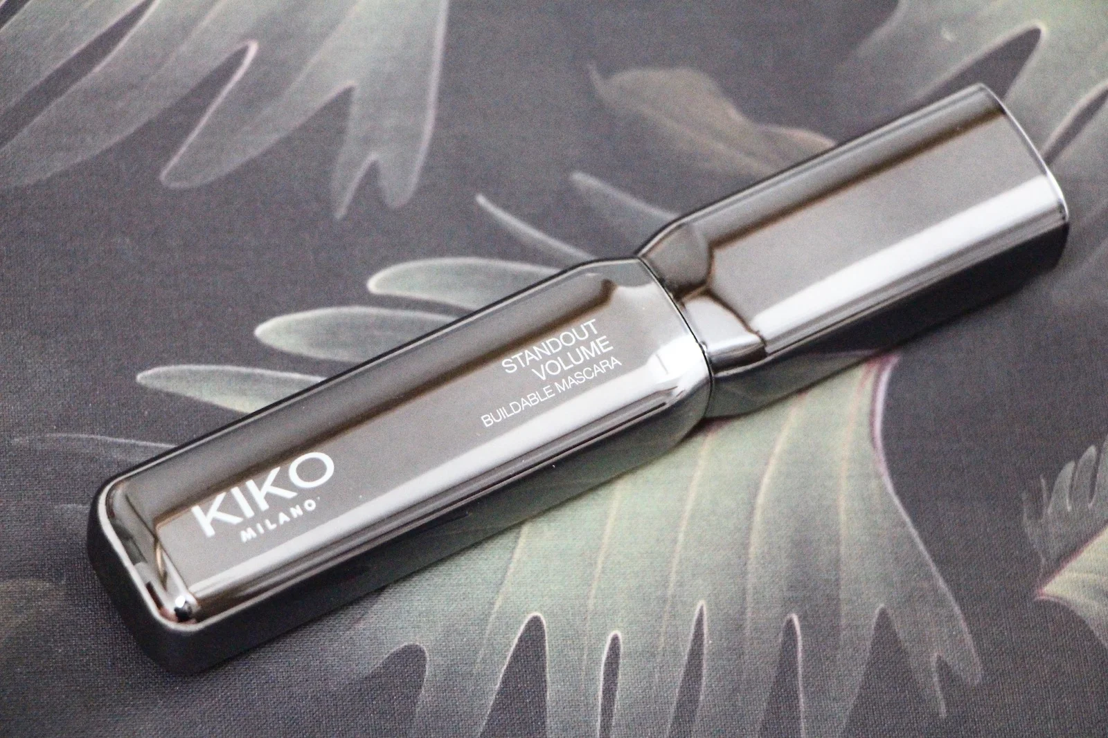 KIKO Standout Volume Buildable Mascara review