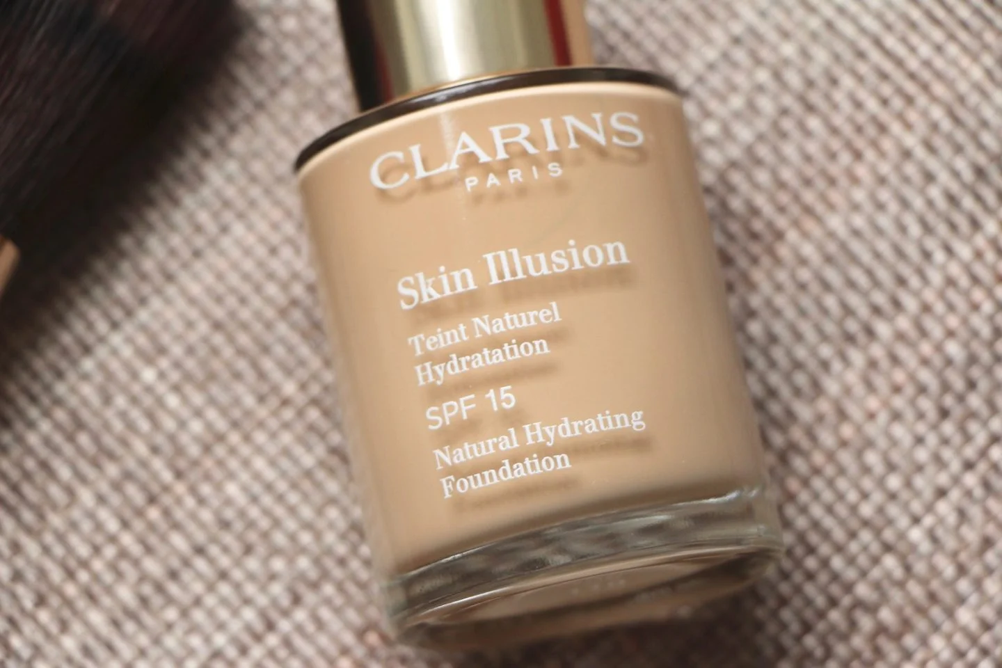 Clarins Skin Illusion foundation review