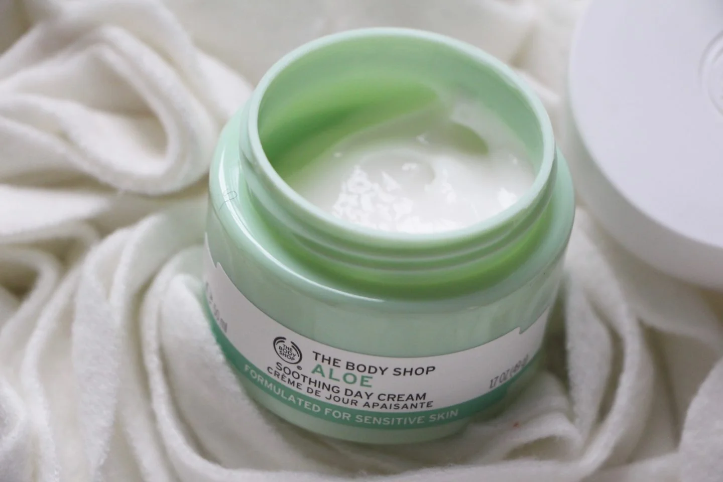 The Body Shop Aloe Soothing Day Cream for Sensitive Skin Review