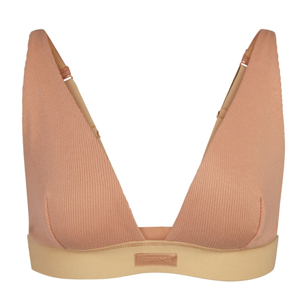 ‘FITS EVERYBODY’ LIFTING TRIANGLE BRALETTE